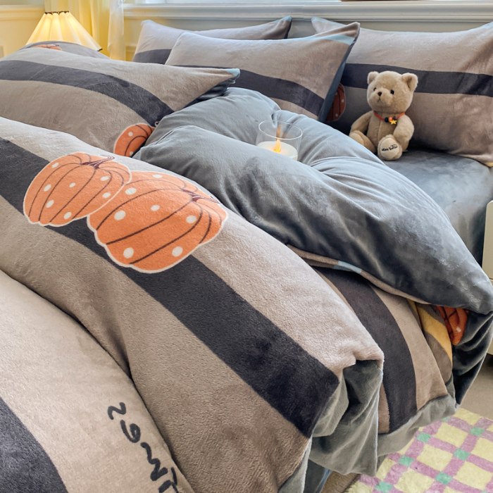 91家纺网 家纺一手货源 找家纺 斯卡诺2025新款直播轻奢爆款小清新牛奶宝宝绒四件套 南瓜日记