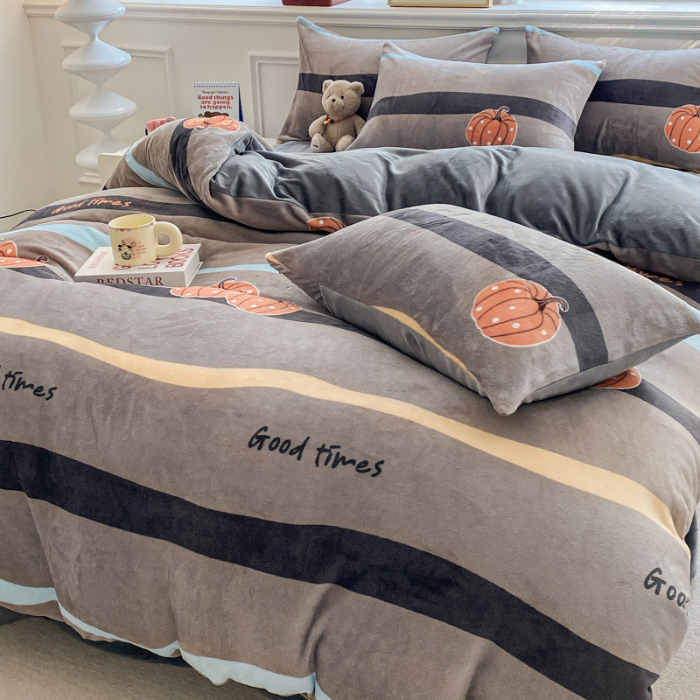 91家纺网 家纺一手货源 找家纺 斯卡诺2025新款直播轻奢爆款小清新牛奶宝宝绒四件套 南瓜日记