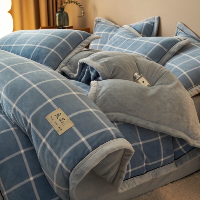 91家纺网 家纺一手货源 找家纺 （总）2024新款无印风牛奶绒宽边可拆洗冬被被子被芯