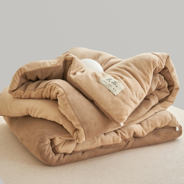 91家纺网 家纺一手货源 找家纺 （总）2024新款双面牛奶绒德绒拼色冬被四件套