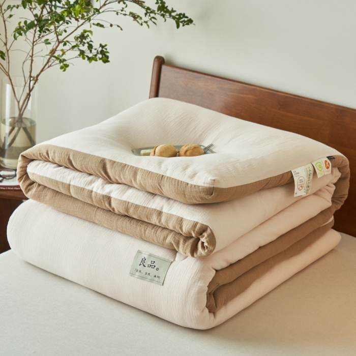 91家纺网 家纺一手货源 找家纺 （总）子由 2024新款双层皱皱纱大豆纤维冬被被子被芯