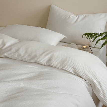 91家纺网 家纺一手货源 找家纺 （总）梦享生活家居 2024新款全棉三层提花肌理纹系列四件套