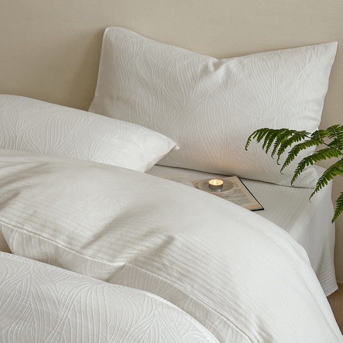 91家纺网 家纺一手货源 找家纺 （总）梦享生活家居 2024新款全棉三层提花肌理纹系列四件套