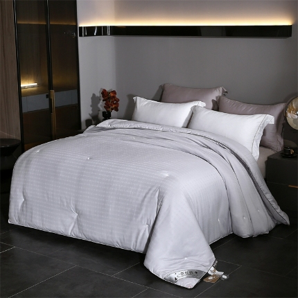 91家纺网 家纺一手货源 找家纺 （总）2025新款小提花被冬被春秋被子冬季被芯拉链款双胎被子母被