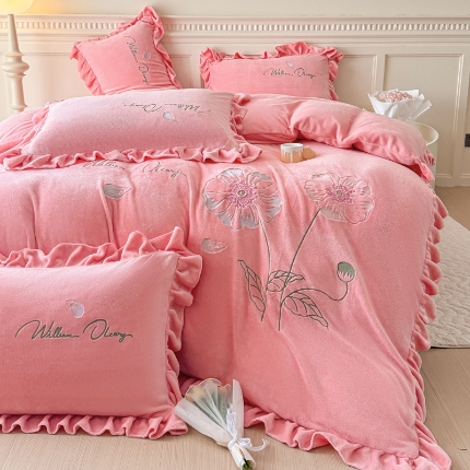 91家纺网 家纺一手货源 找家纺 （总）【苏东来】高端韩版花边加厚少女心法式公主风大版花卉牛奶绒刺绣贴布绣四件套小清新兔毛绒法莱绒床盖被套床单