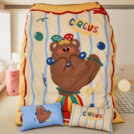 91家纺网 家纺一手货源 找家纺 （总）花伞家居 2024新款大阪卡通数码印花磨毛水洗棉加厚四件套  