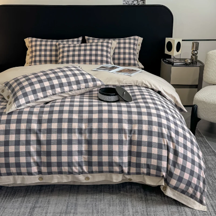 91家纺网 家纺一手货源 找家纺 帅露家纺 2025新款全棉轻奢加厚磨毛纽扣款四件套 乐享