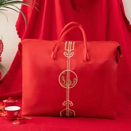 91家纺网 家纺一手货源 找家纺 （总）新款奢华被子被芯包装手提袋婚庆包装【不支持退换】