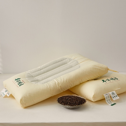 91家纺网 家纺一手货源 找家纺 （总）乐可 2024新款A类本草明目护颈枕 枕头枕芯-风格一
