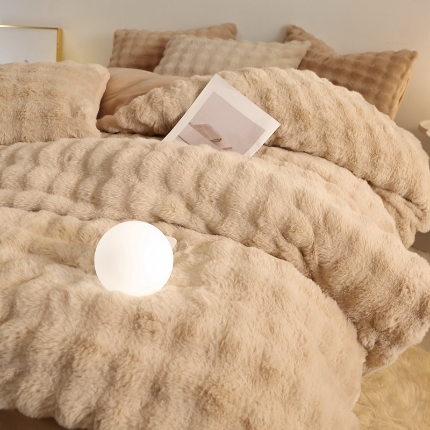 91家纺网 家纺一手货源 找家纺 2025爆款大泡泡兔毛加厚牛奶绒四件套七彩纯色泡泡四件套