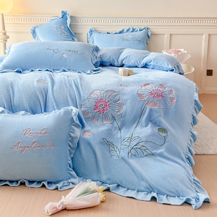 91家纺网 家纺一手货源 找家纺 （总）【苏东来】高端韩版加厚少女心法式公主风牛奶绒刺绣四件套小清新兔毛绒法莱绒床盖被套床单            