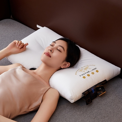 91家纺网 家纺一手货源 找家纺 （总）乐可 2024新款A类全棉七星酒店护颈枕 枕头枕芯