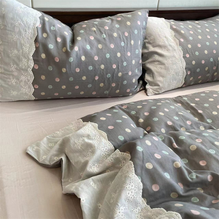 91家纺网 家纺一手货源 找家纺 2024新款全棉印花双层纱四件套--蕾丝花边款 宝珠