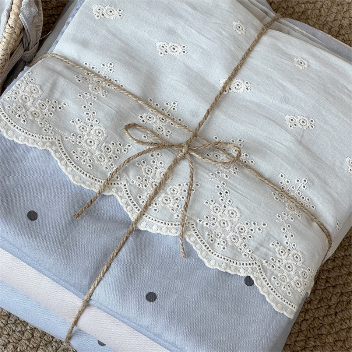 91家纺网 家纺一手货源 找家纺 2024新款全棉印花双层纱四件套--蕾丝花边款 多肉蓝莓