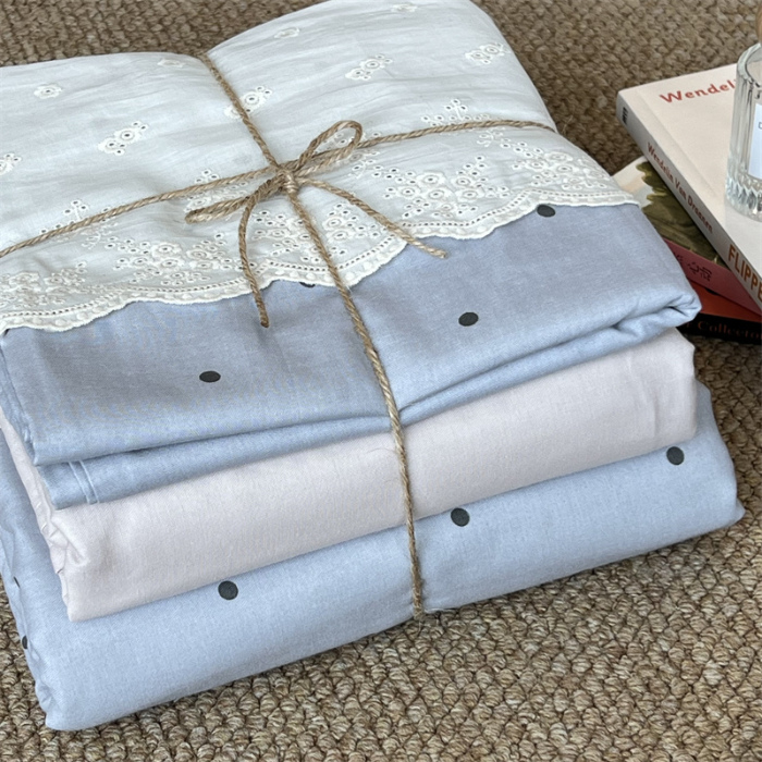 91家纺网 家纺一手货源 找家纺 2024新款全棉印花双层纱四件套--蕾丝花边款 多肉蓝莓