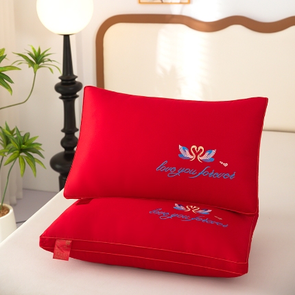 91家纺网 家纺一手货源 找家纺 （总）九州枕芯 新款大红婚庆羽丝枕