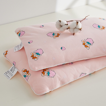 91家纺网 家纺一手货源 找家纺 （总）乐可 2024新款A类全棉双层纱卡通儿童棉花枕35*50cm 枕头枕芯