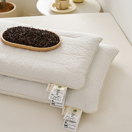 91家纺网 家纺一手货源 找家纺 （总）乐可 2024新款A类全棉植萃草本单边护颈枕儿童枕学生枕成人枕 枕头枕芯