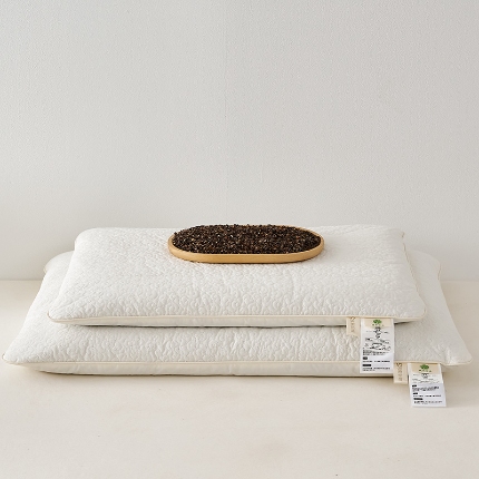 91家纺网 家纺一手货源 找家纺 （总）乐可 2024新款A类全棉植萃草本单边护颈枕儿童枕学生枕成人枕 枕头枕芯