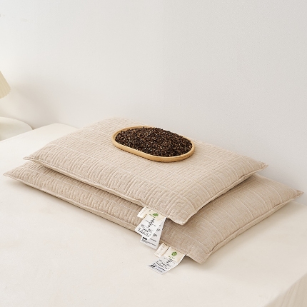 91家纺网 家纺一手货源 找家纺 （总）乐可 2024新款A类全棉植萃草本绗绣枕儿童枕学生枕成人枕 枕头枕芯