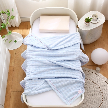 91家纺网 家纺一手货源 找家纺 （总）2024新款双层正反一样小泡泡牛奶绒毛毯多功能盖毯泡泡绒毯子法兰绒毯