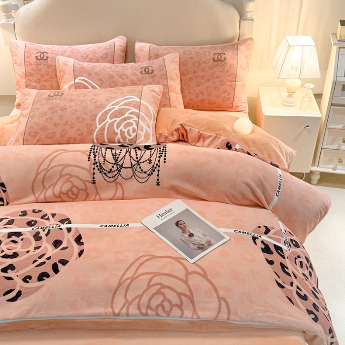 91家纺网 家纺一手货源 找家纺 （总）控价 2025年 A类全消光牛奶绒四件套-漫步温莎