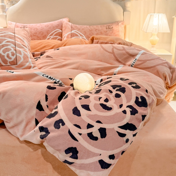 91家纺网 家纺一手货源 找家纺 （总）控价 2025年 A类全消光牛奶绒四件套-漫步温莎