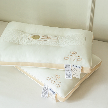 91家纺网 家纺一手货源 找家纺 微枕芯羊绒蛋白枕 枕芯 成人护颈枕头单只装有版权盗版必究