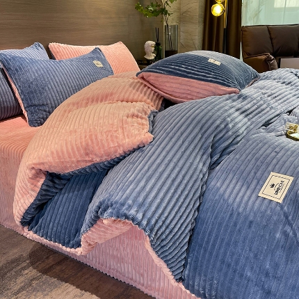 91家纺网 家纺一手货源 找家纺 （总）经年 2025年新款200克双面加厚魔法绒牛奶绒四件套