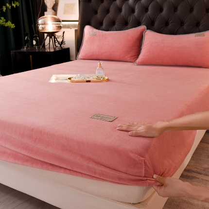 91家纺网 家纺一手货源 找家纺 （总）518家纺 2025新款220克牛奶绒纯色系列床笠可定制绒床笠单床笠 