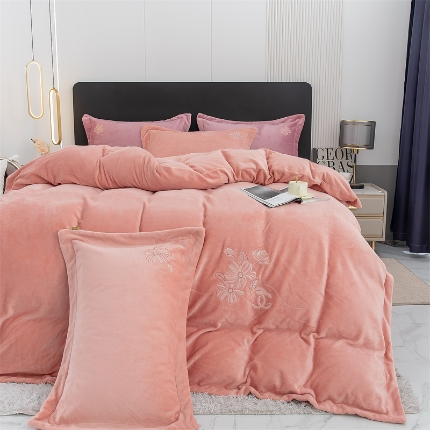 91家纺网 家纺一手货源 找家纺 （总）牛奶绒宝宝水晶绒法莱冰岛绒简约轻奢织带保暖冬季保温四件套尚墨