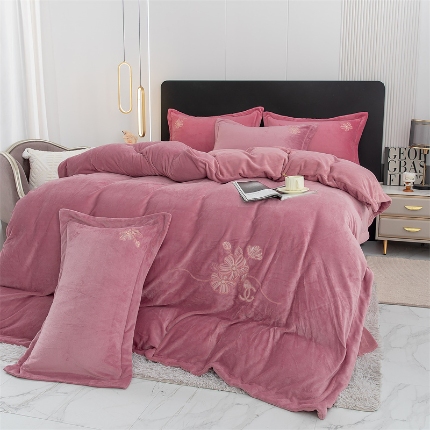 91家纺网 家纺一手货源 找家纺 （总）牛奶绒宝宝水晶绒法莱冰岛绒简约轻奢织带保暖冬季保温四件套尚墨