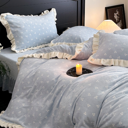 91家纺网 家纺一手货源 找家纺 （总）潘朵拉家纺 2024爆款绒法式双层牛奶绒花边四件套