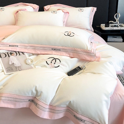 91家纺网 家纺一手货源 找家纺 秋冬加厚超细旦超柔长绒棉磨毛刺绣四件套100%纯棉全棉床品 白色拼粉色-华尔兹-超细旦超柔长绒棉