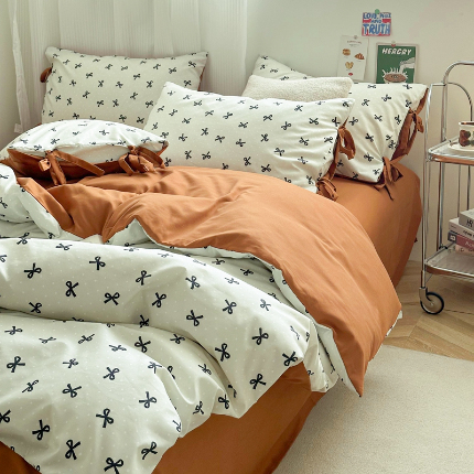 91家纺网 家纺一手货源 找家纺 春光里 2024新款亲肤磨毛双拼AB版四件套-星愿