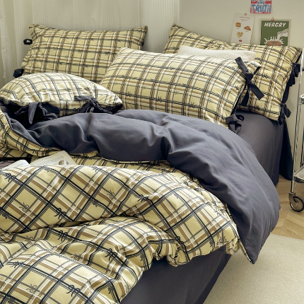 91家纺网 家纺一手货源 找家纺 春光里 2024新款亲肤磨毛双拼AB版四件套-星愿