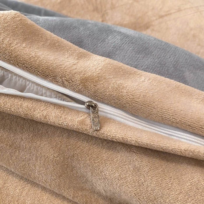 91家纺网 家纺一手货源 找家纺 （总）2025秋冬230g9斤全消光牛奶绒双拼绣花四件套绒宽边被套高端轻奢山茶花系列