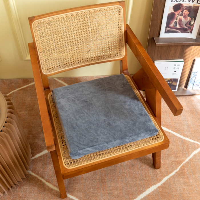 91家纺网 家纺一手货源 找家纺 2025天然乳胶坐垫亚麻坐垫天鹅绒乳胶座垫学生椅垫内外套