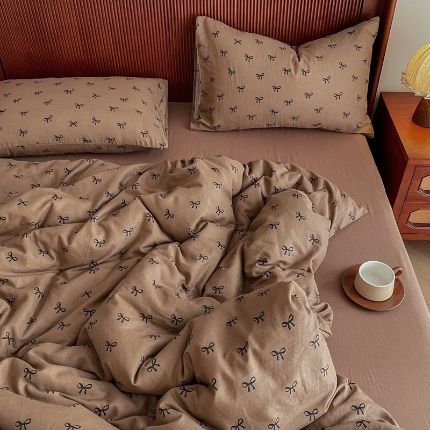 91家纺网 家纺一手货源 找家纺 （总）一比一家纺 2025新款全棉母婴级抗菌有氧全棉双层纱亲肤全棉小清新印花三件套四件套