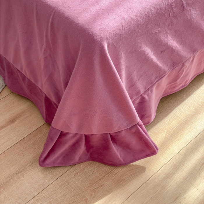 91家纺网 家纺一手货源 找家纺 2025大版花卉牛奶绒四件套小香风高克重加厚兔毛绒240g牛奶绒工艺款刺绣花四件套婴儿宝宝兔兔绒法莱金貂绒刺绣花四件套 盛世牡丹-豆沙红