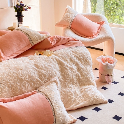 91家纺网 家纺一手货源 找家纺 （总）庭笙 新款高克重牛奶绒/兔毛立体玫瑰四件套-玫瑰的故事