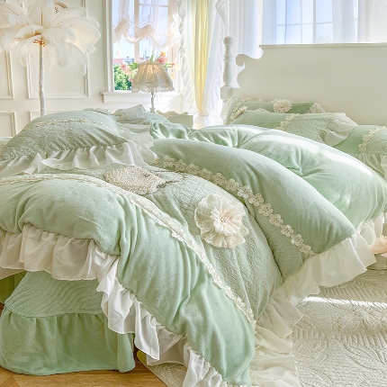 91家纺网 家纺一手货源 找家纺 （总）乐朵家居 2025秋冬 梦妮莎 牛奶绒床单款床盖款四件套（控价 单269 夹棉299）