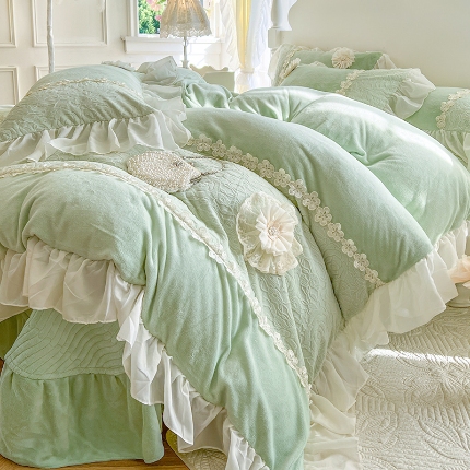 91家纺网 家纺一手货源 找家纺 乐朵家居 2024新款 梦妮莎 牛奶绒床单款床盖款四件套 绿（控价 单269 夹棉299）