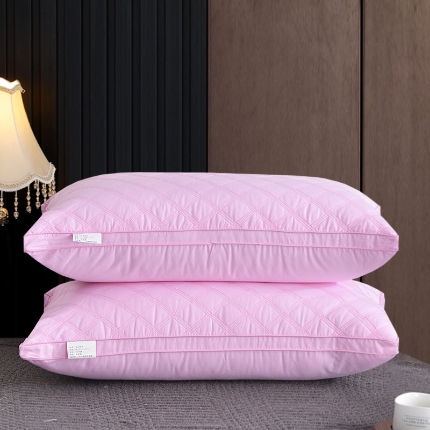 91家纺网 家纺一手货源 找家纺 兴丝露枕芯 五色全棉三线格羽丝枕 绗缝枕头 全棉立体枕芯 全棉枕芯