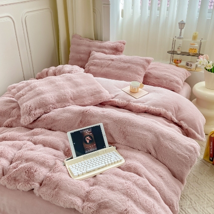 91家纺网 家纺一手货源 找家纺 （总）昊川家纺 2025新款兔毛绒泡泡四件套兔毛