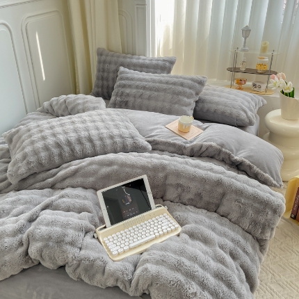 91家纺网 家纺一手货源 找家纺 （总）昊川家纺 2025新款兔毛绒泡泡四件套兔毛