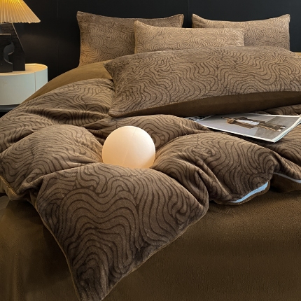 91家纺网 家纺一手货源 找家纺 （总）2025新款 专版花型 牛奶绒四件套 跑量直播款 - 诗野