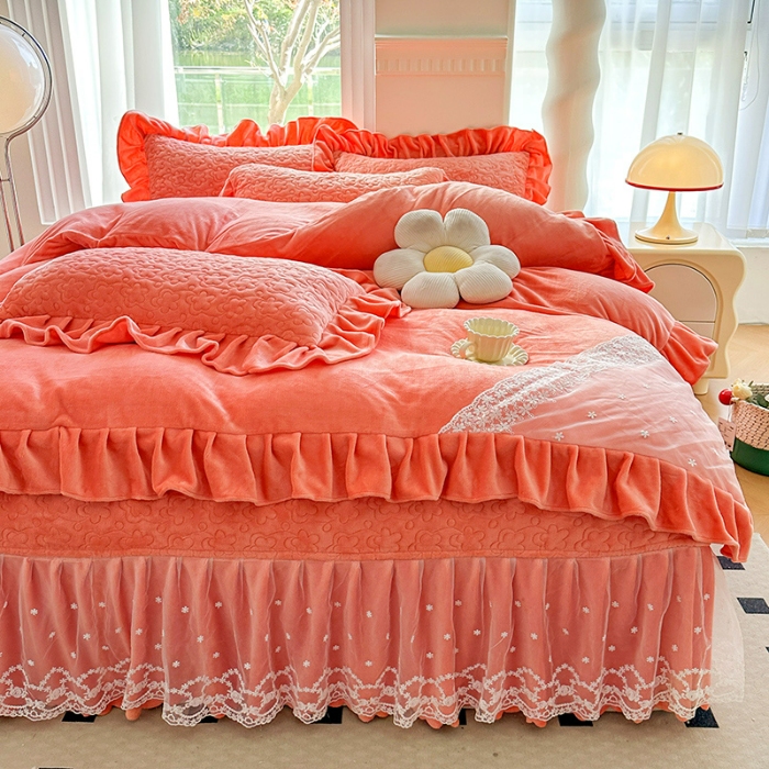 91家纺网 家纺一手货源 找家纺 苏米娜2024秋冬新款220g全消光牛奶绒床盖四件套12斤重加厚婴儿绒法莱绒床裙款床盖款四件套 浪漫花语—艾玛橙