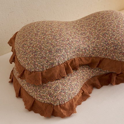 91家纺网 家纺一手货源 找家纺 （总）乐可 2024新款A类全棉双层纱碎花蝴蝶荞麦枕 枕头枕芯