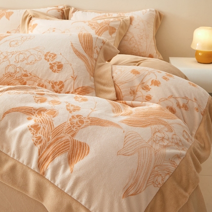 91家纺网 家纺一手货源 找家纺 （总）控价 2025新款高克重240克A类全消光印花牛奶绒四件套-铃兰